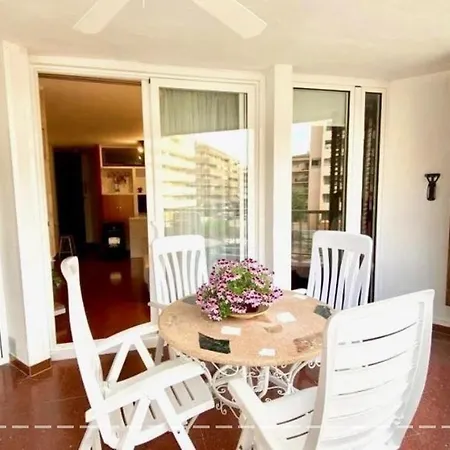 Apartamento Almirante Playa
